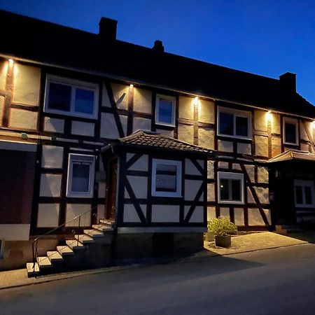 Zum Bergschloesschen Apartamento Gilserberg Exterior foto